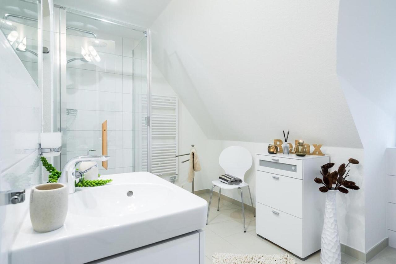 Ferienhaus Greta Glowe Kültér fotó