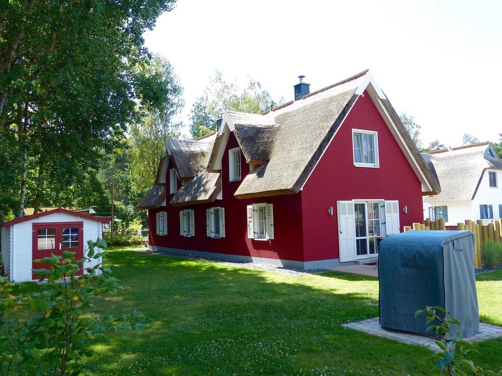 Ferienhaus Greta Glowe Kültér fotó